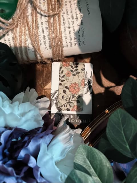 Blossom Magnetic Bookmark