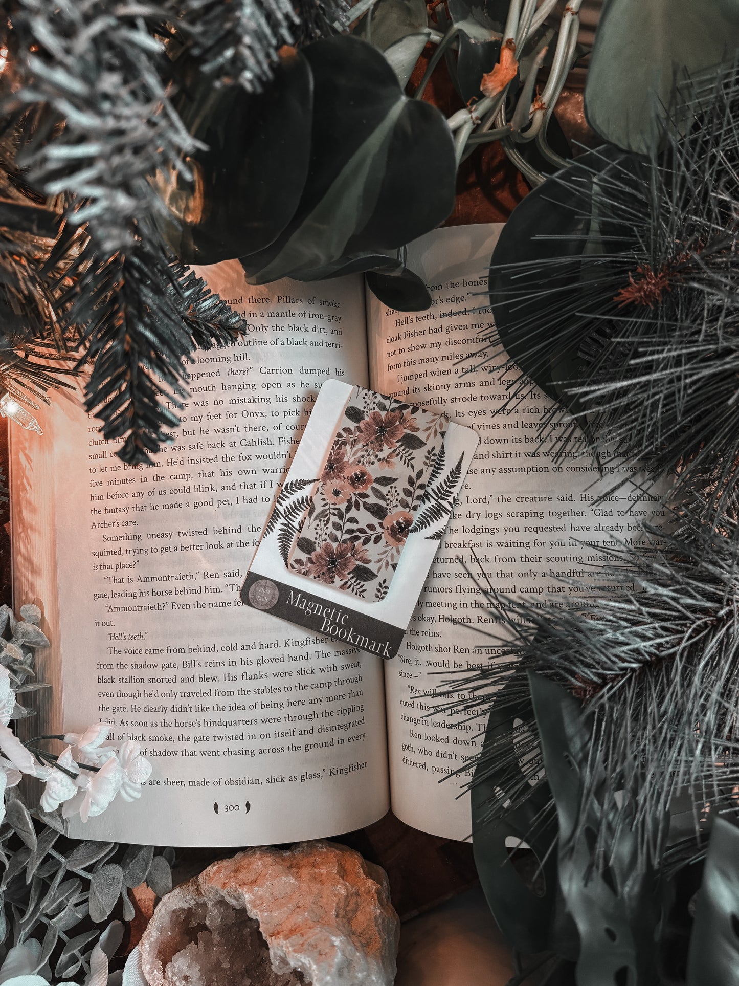 Bouquet Magnetic Bookmark